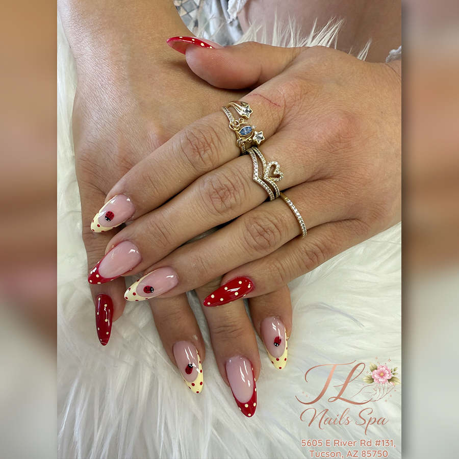 Stunning Nails Design_June 2026